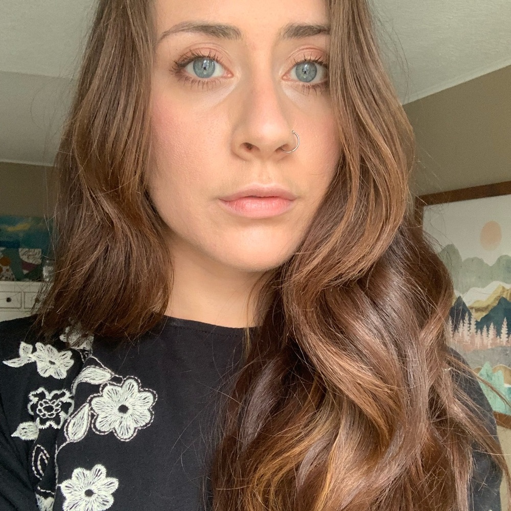 Meet your Posher, Lacie